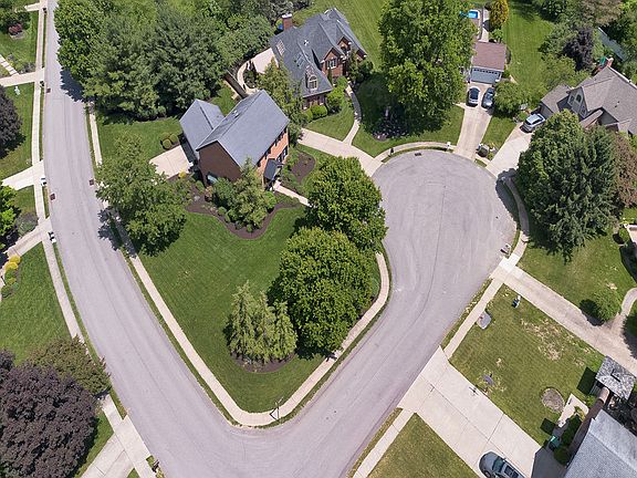 4th image of 501 Camberly Ct
