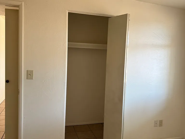 4024 S Lone Palm Dr — Photo 5