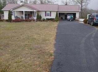 213 Will Dr, Crossville, TN 38555