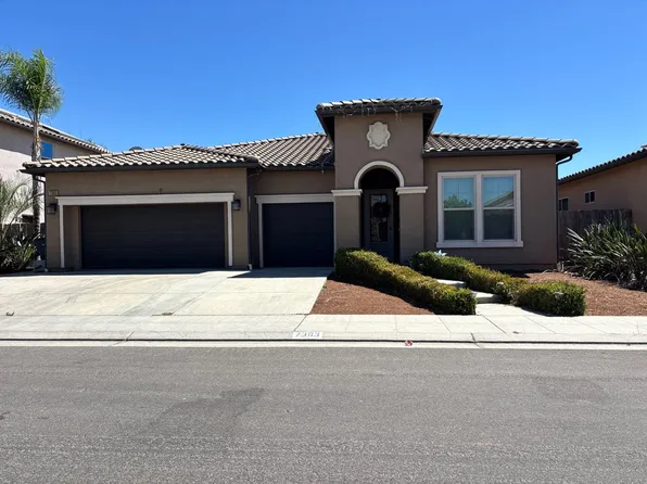 7303 W Wrenwood Ln, Fresno, CA 93723
