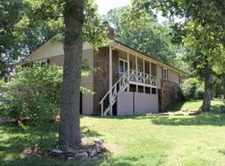 15 Freedom Dr, Seneca, MO 64865