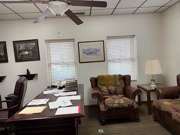 4th image of 2027 Hamill Ave