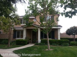 9795 Winterberry Dr, Riverside, CA 92503