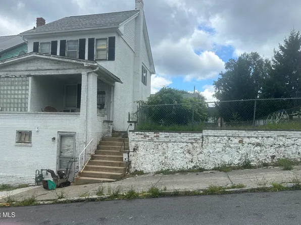 1522 Crawford Ave, Altoona, PA 16602