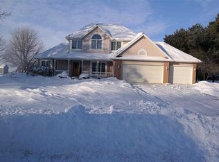 6740 S 715 W, Topeka, IN 46571