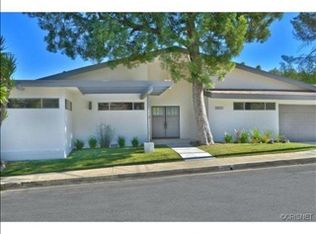 3820 Sapphire Dr, Encino, CA 91436
