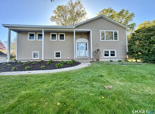 25 Pleasant View Drive, Middletown, CT 06457