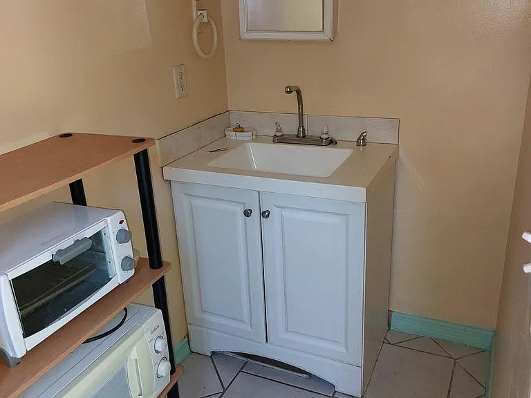 307 Pennsylvania Ave #1L — Photo 3