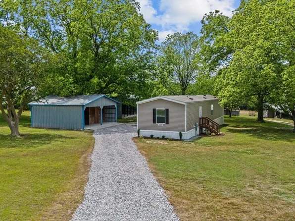 1997 Stricklands Crossroads Rd, Four Oaks, NC 27524
