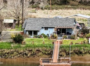 663 E Barclay Meadows Rd, Tidewater, OR