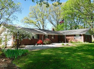 116 Powder Mill Rd, Belleville, IL 62223