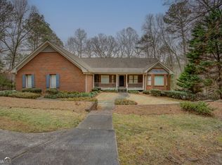 1030 Lake Haynes Dr NE, Conyers, GA 30012