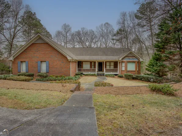 1030 Lake Haynes Dr NE, Conyers, GA 30012