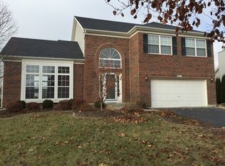 813 Rivers Edge Dr, Minooka, IL 60447