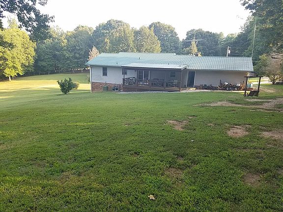 2nd image of 224 Carawood Ln