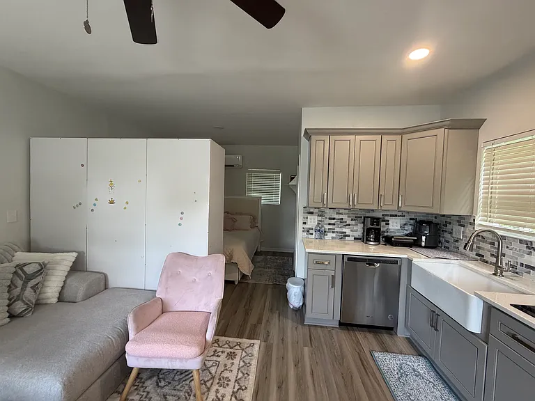 108 Crestview Dr — Photo 43