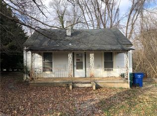 718 Allred Mill Rd, Mount Airy, NC 27030