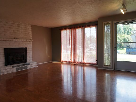2nd image of 22321 E Olympic Ave