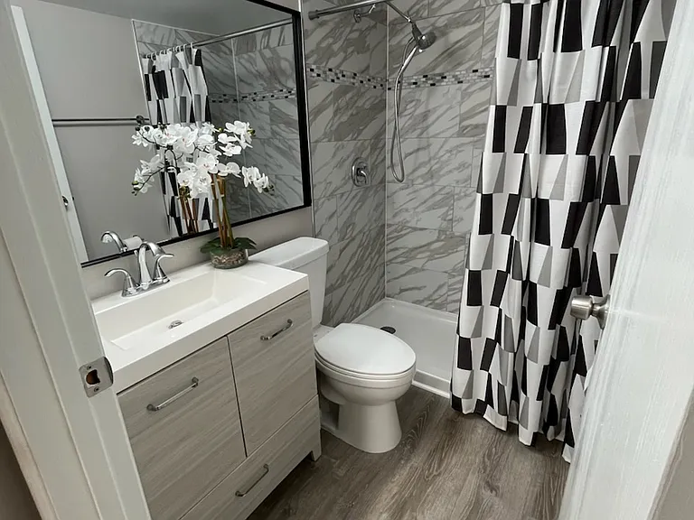 757 Ridgeside Dr — Photo 5