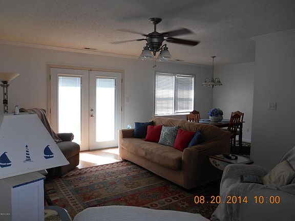 4th image of 816 Sand Hills Dr