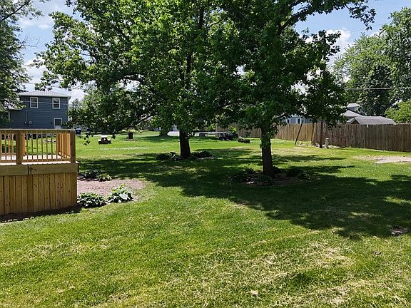 4th image of 150 E Circle Dr