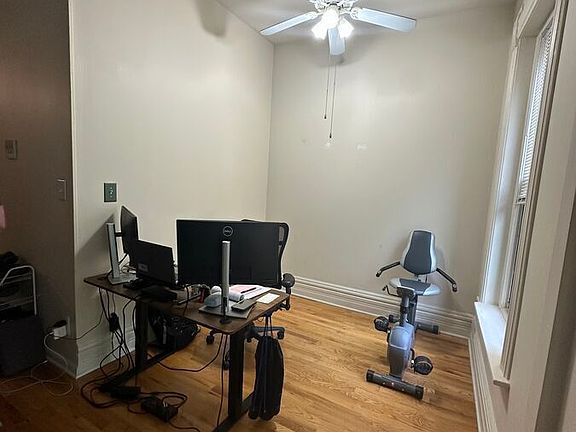 5th image of 1910 N Sheffield Ave Unit 2F