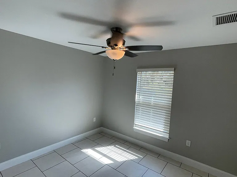 1231 Atwater Dr — Photo 5