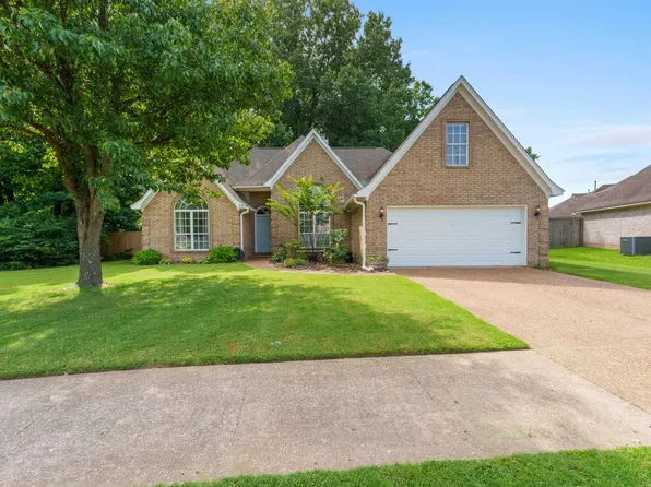 11779 Village Center St, Arlington, TN 38002