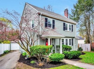 20 Allen Cir, Milton, MA 02186