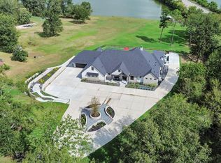 18828 Harbor Side Blvd, Montgomery, TX 77356