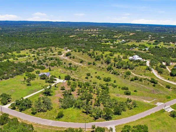 623 Whiskey Trl, Blanco, TX 78606