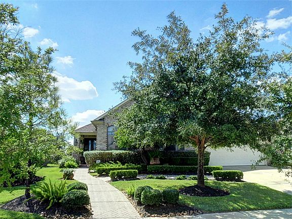 3rd image of 23110 San Salvador Pl
