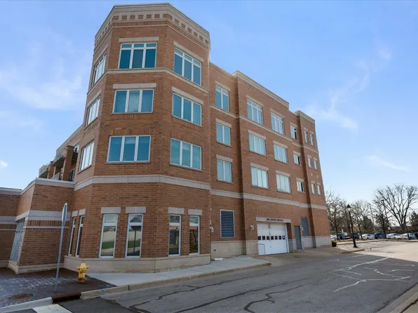 1 S Lincoln Ave APT 311, Lombard, IL 60148