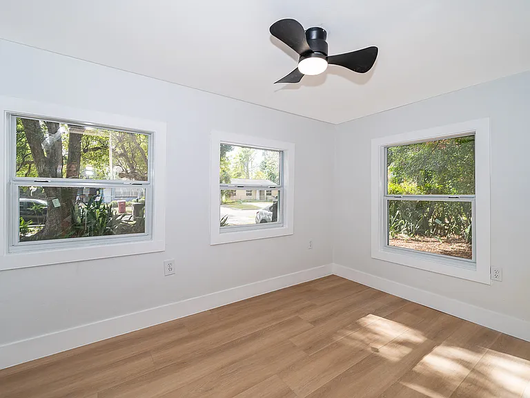613 Citrus St #A — Photo 7