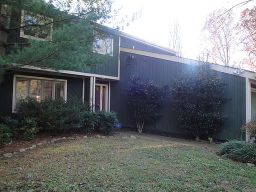 3rd image of 805 Harpeth Trace Pl