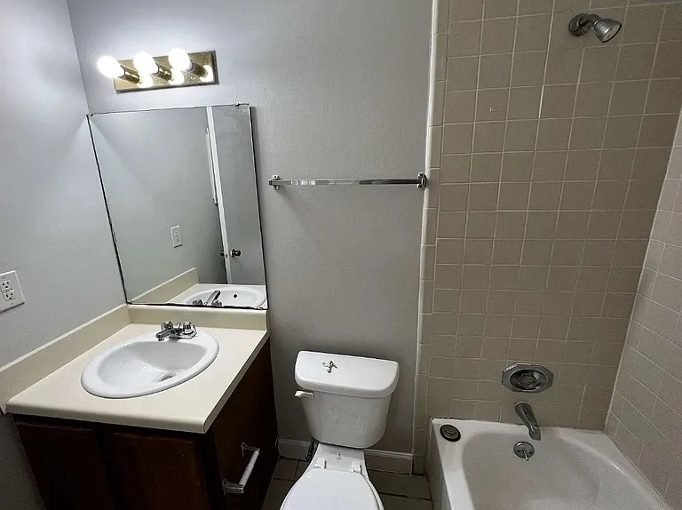 6701 Dickens Ferry Rd #74 — Photo 22