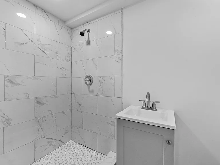 2053 Pitman Ave #1 — Photo 9
