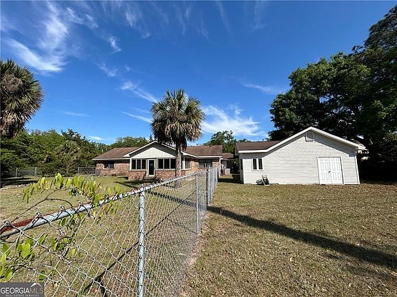 3rd image of 103 Cartwright Cir