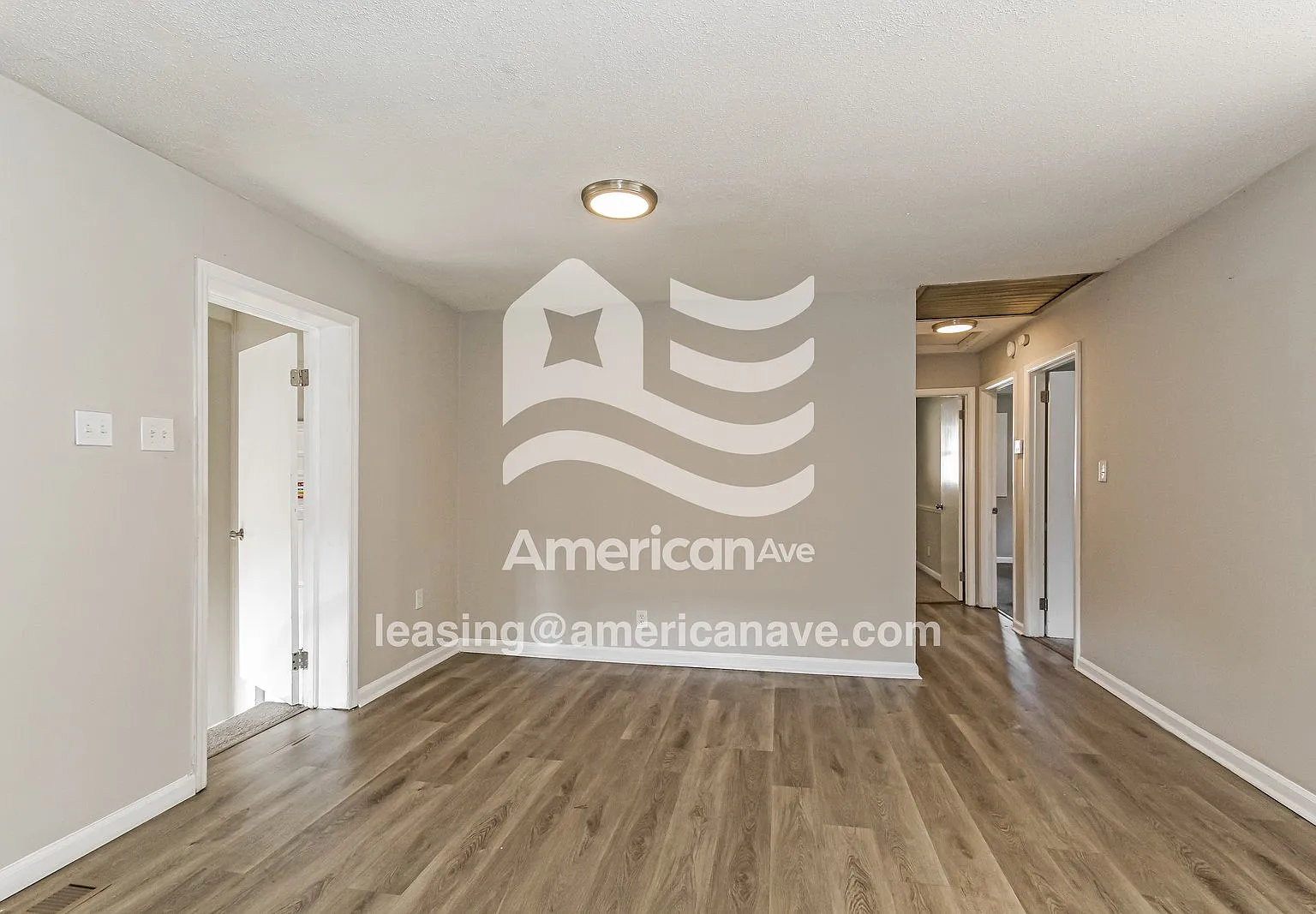 3 bed, 1.5 bath, 1660 sqft, $1,597 — Photo 4