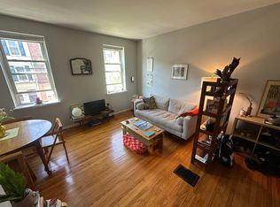 933 S 10th St FLOOR 2, Philadelphia, PA 19147