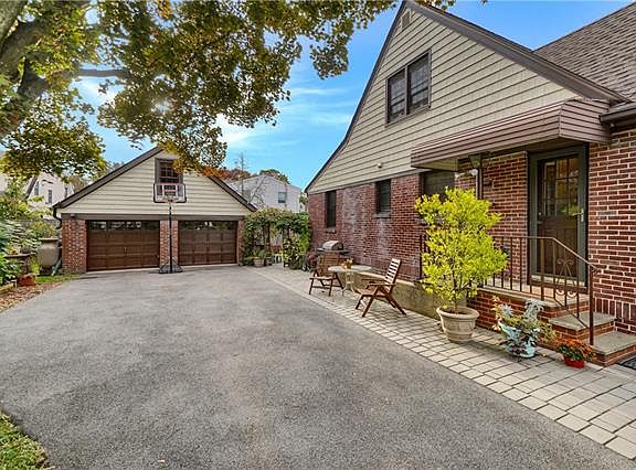 2nd image of 63 Montross St