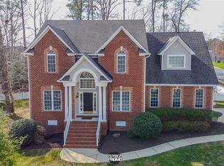 8101 Hampton Valley Dr, Chesterfield, VA 23832