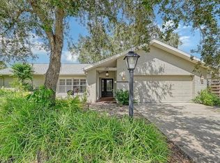 6511 Waterford Cir, Sarasota, FL 34238
