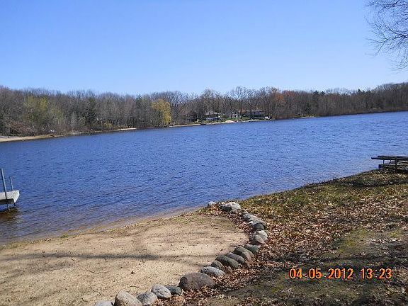 5th image of 440 N Jackpine Rd