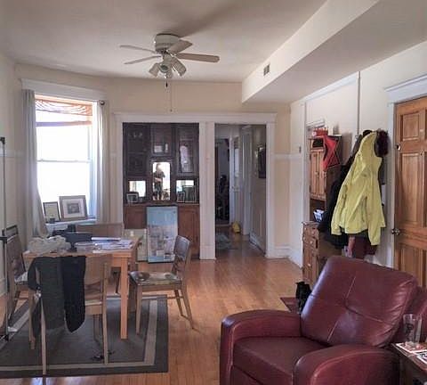 3rd image of 3341 N Lincoln Ave #3