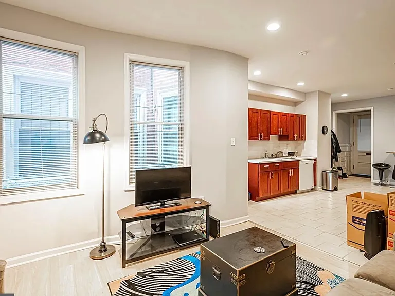 5102 Larchwood Ave #1 — Photo 5