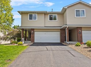7384 Braden Trl, Inver Grove Heights, MN 55076