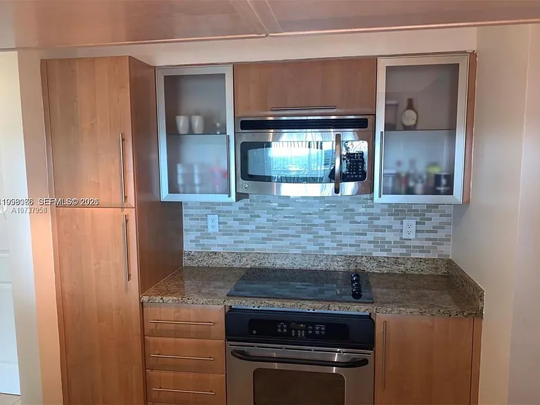 610 W Las Olas Blvd #1611N — Photo 5