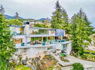 4249A Rockbank Pl, West Vancouver, BC V7W 1A8