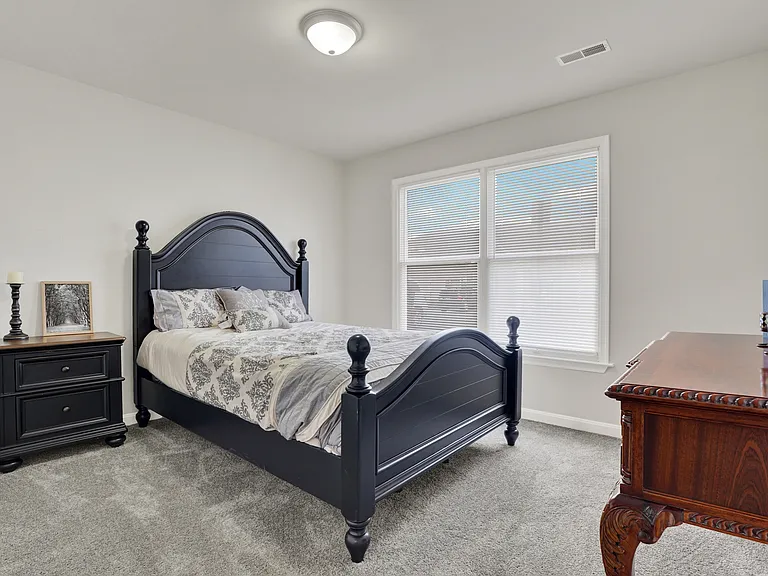 Cortland Apts. — Photo 15